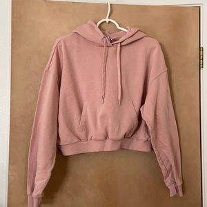 H&M cropped sweatshirt